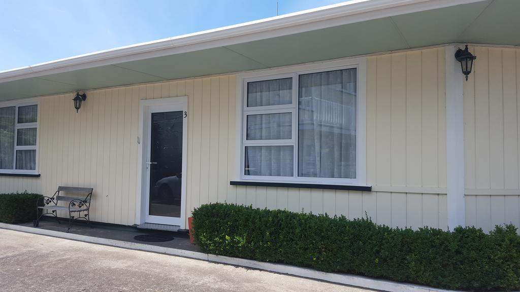 Timandra Motel ニュープリマス エクステリア 写真